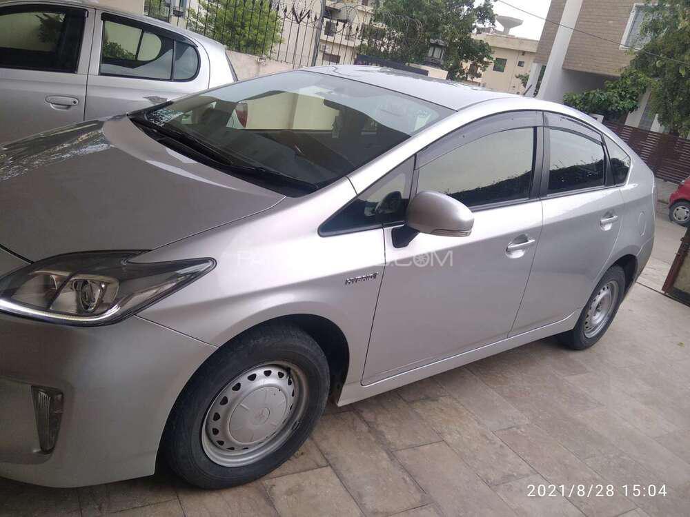 Toyota Prius 2014 for Sale in Islamabad Toyota Prius 2014 for Sale in Islamabad Image-3