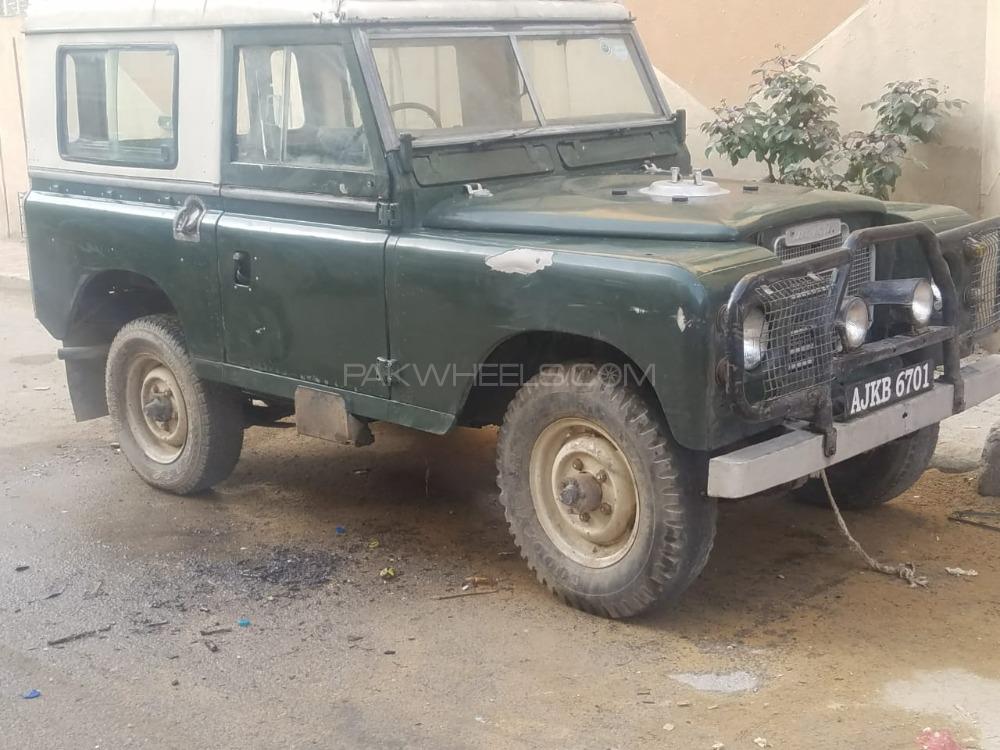 Land Rover Defender 1972 for Sale in Karachi Image-1