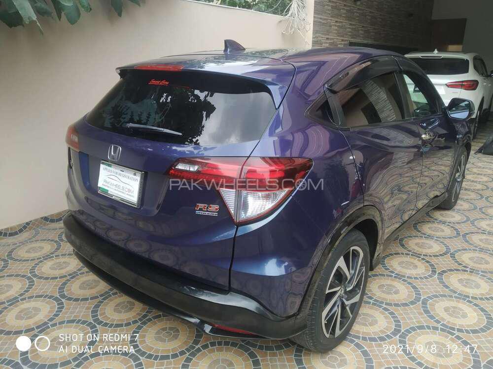 Honda Vezel 2017 for Sale in Lahore Honda Vezel 2017 for Sale in Lahore Image-4