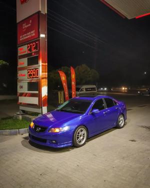 ہونڈا اکارڈ - 2004