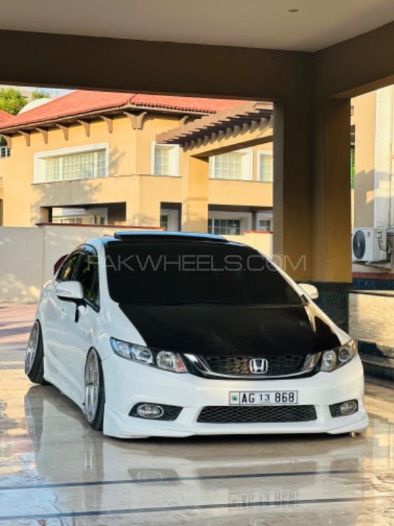 Honda Civic - 2013  Image-1