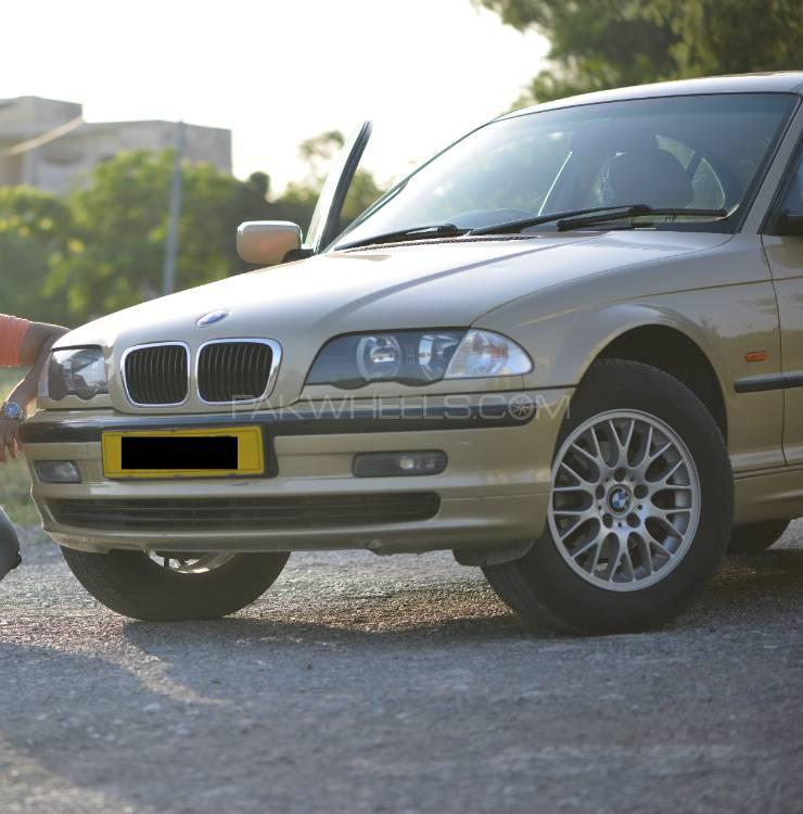 BMW 3 Series 2000 for Sale in Islamabad Image-1