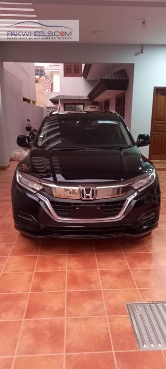 Honda Vezel 2018 for Sale in Karachi Image-1
