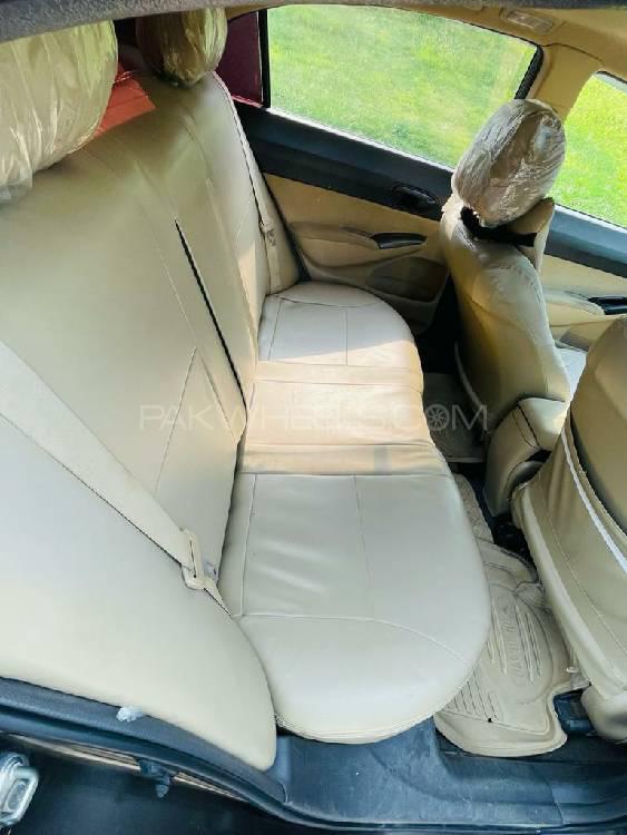 ہونڈا سوک 2007 for Sale in اسلام آباد ہونڈا سوک 2007 for Sale in اسلام آباد Image-12