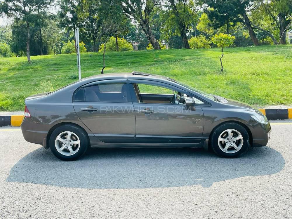 ہونڈا سوک 2007 for Sale in اسلام آباد ہونڈا سوک 2007 for Sale in اسلام آباد Image-6