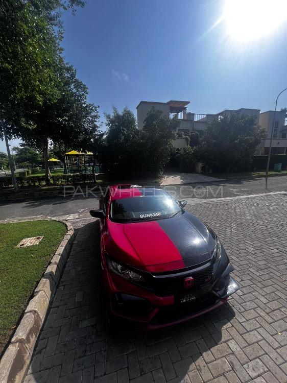 ہونڈا سوک - 2017  Image-1