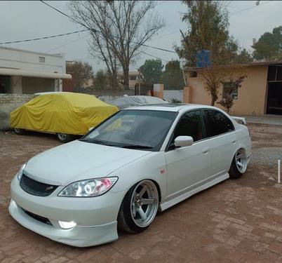 Honda Civic - 2005