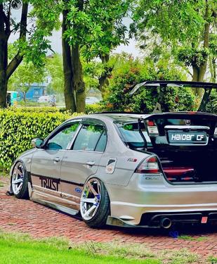 ہونڈا سوک - 2002