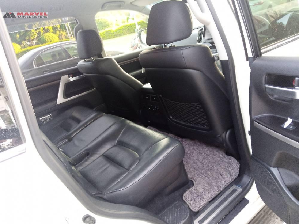 Toyota Land Cruiser 2015 for Sale in Islamabad Toyota Land Cruiser 2015 for Sale in Islamabad Image-13