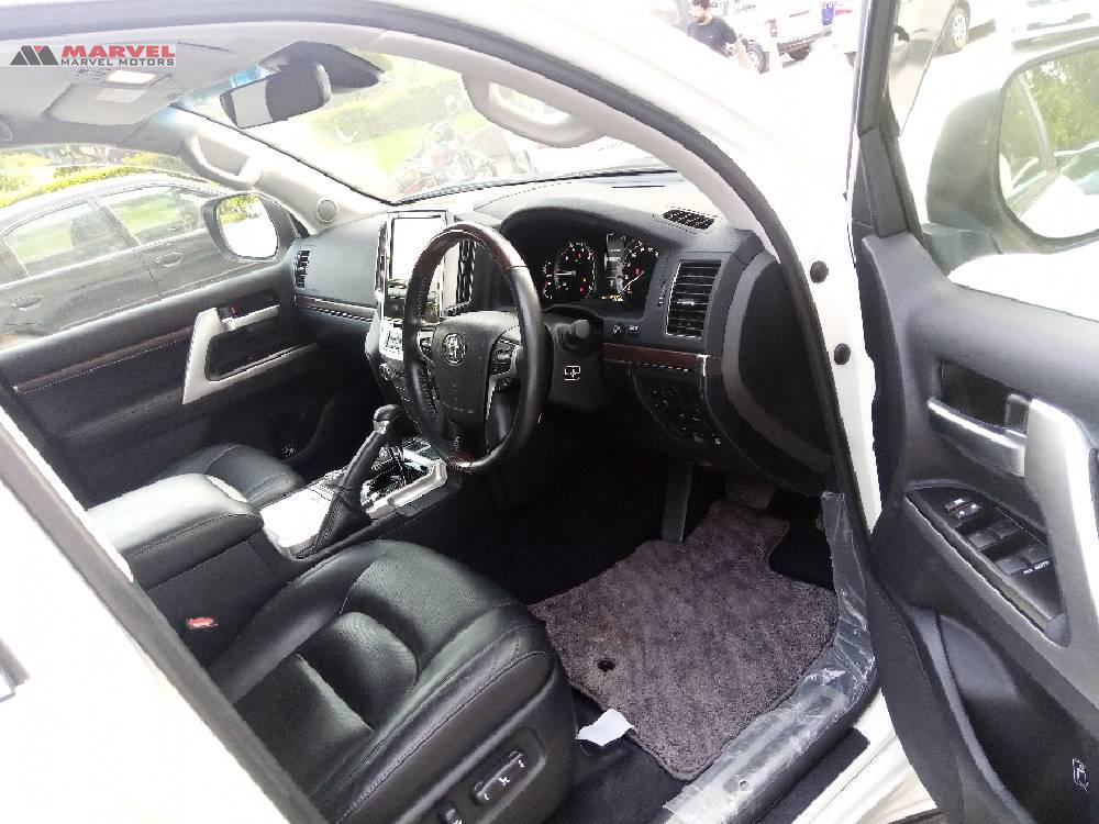 Toyota Land Cruiser 2015 for Sale in Islamabad Toyota Land Cruiser 2015 for Sale in Islamabad Image-12