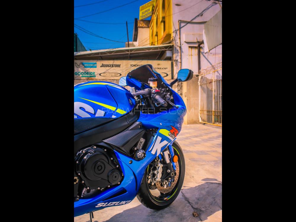 Suzuki GSX-R600 2015 for Sale Suzuki GSX-R600 2015 for Sale Image-4