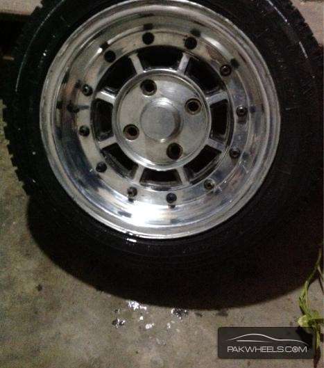 13'inch Alloy Rims Set Hollow With Tyres For Sale Image-1