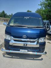 Toyota Hiace TRH 224 2015 for Sale in Peshawar