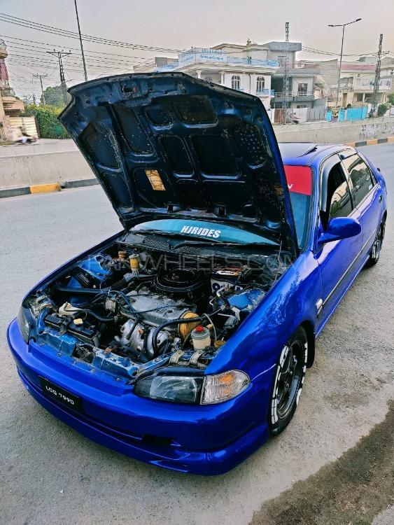 Honda Civic - 1992  Image-1