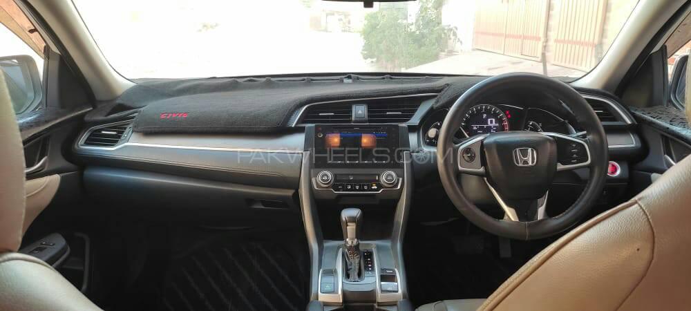 Honda Civic 2017 for Sale in Rahim Yar Khan Honda Civic 2017 for Sale in Rahim Yar Khan Image-9