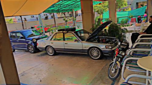 Toyota Cressida - 1989