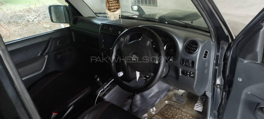Suzuki Jimny 2011 for Sale in Mirpur khas Image-1