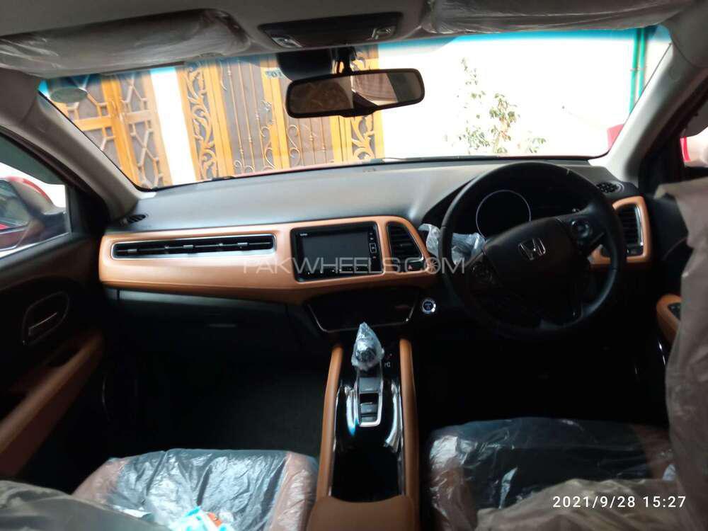 Honda Vezel 2019 for Sale in Lahore Honda Vezel 2019 for Sale in Lahore Image-10