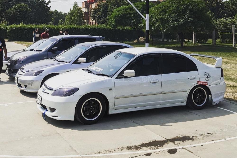 ہونڈا سوک - 2005  Image-1