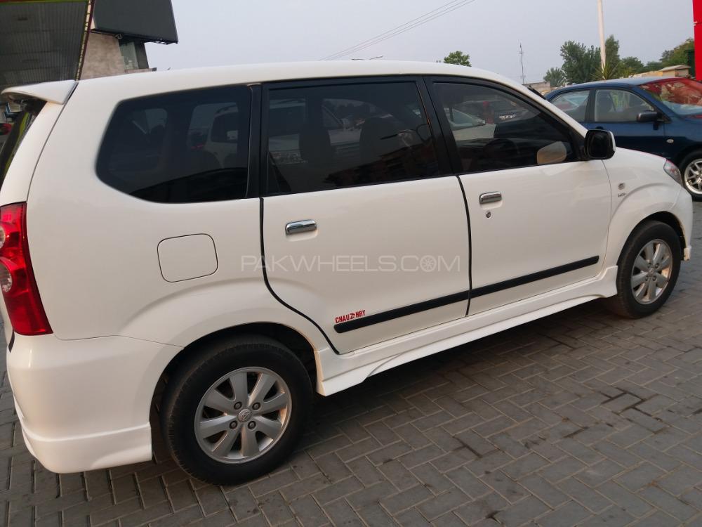 Toyota Avanza 2011 for Sale in Islamabad Image-1