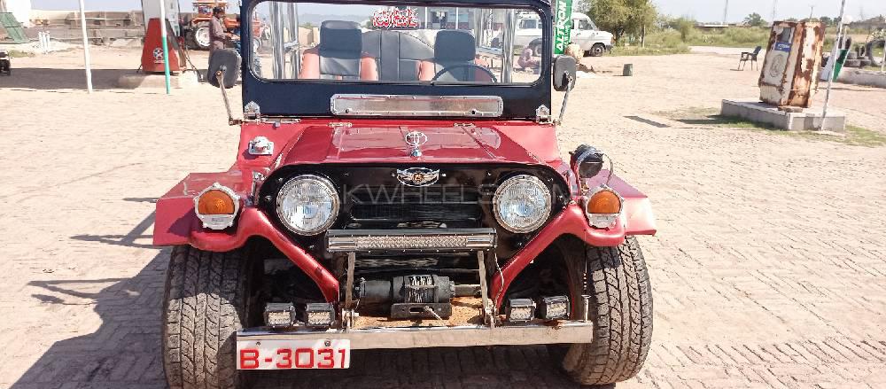 Jeep Commander 5.7 V8 Hemi 1990 for Sale in Sohawa Image-1