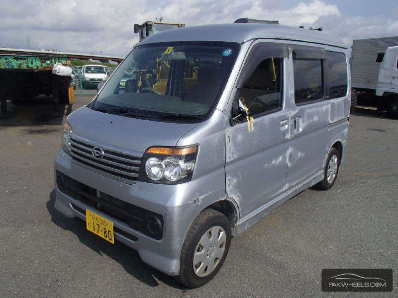 Daihatsu Atrai Wagon 2010 for Sale in Gujranwala Image-1