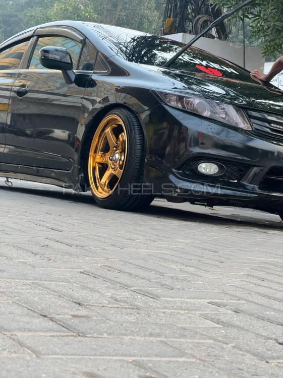 Honda Civic - 2013  Image-1