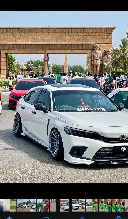Honda Civic - 2022  Image-1