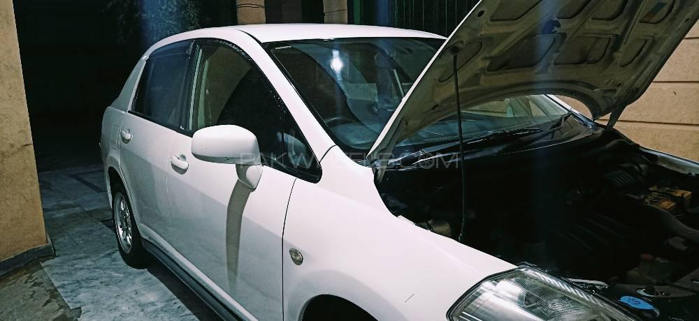 Nissan Tiida 2007 for Sale in Abbottabad Nissan Tiida 2007 for Sale in Abbottabad Image-2