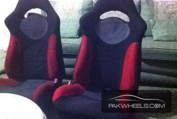 Buckets  Seats for sale Image-1