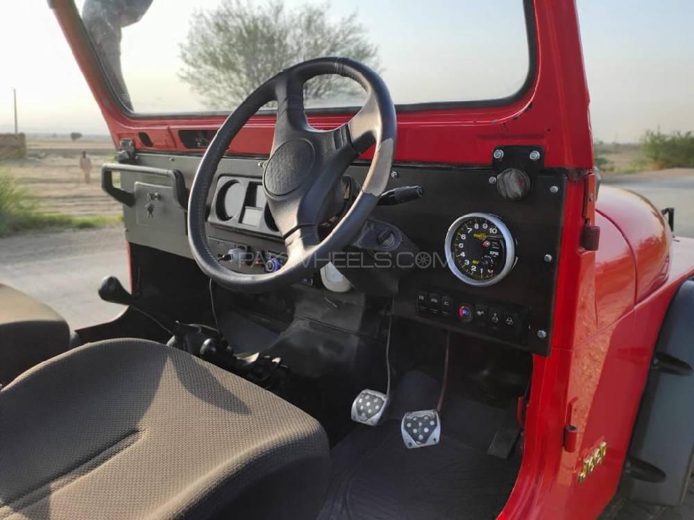Jeep Wrangler 1987 for Sale in Dera ismail khan Jeep Wrangler 1987 for Sale in Dera ismail khan Image-4