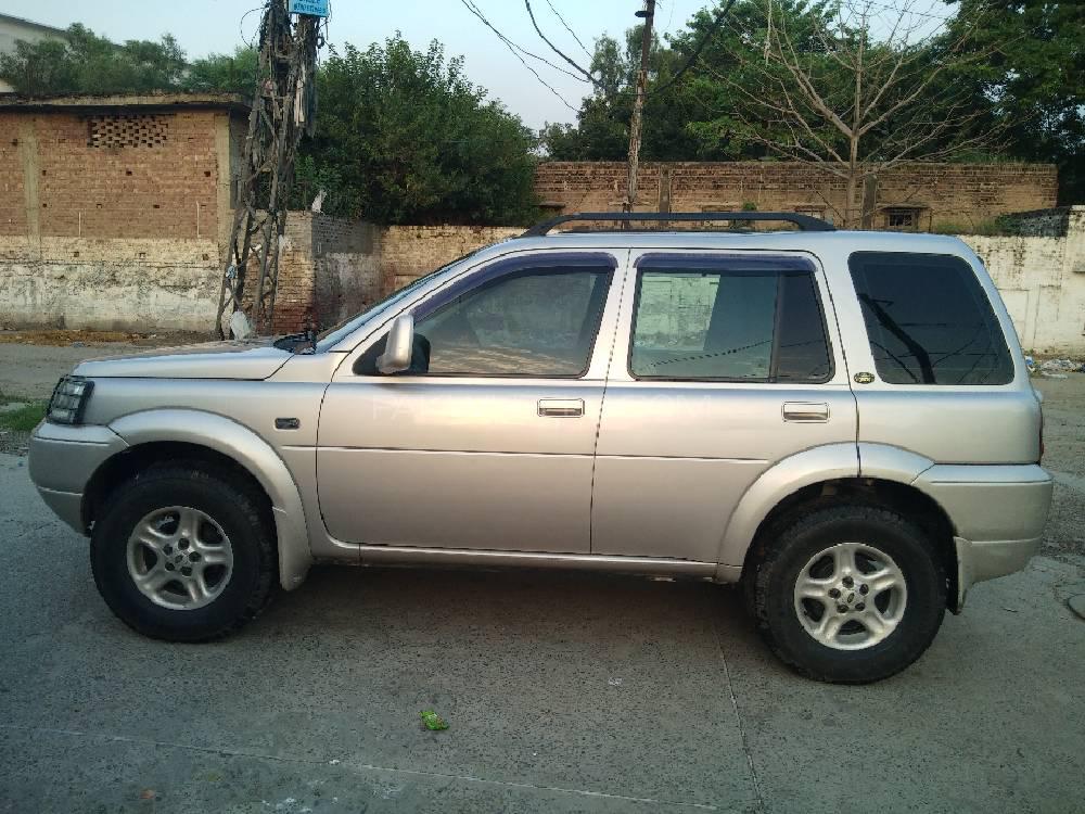 Land Rover Freelander 1999 for Sale in Lahore Image-1