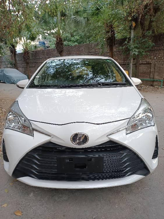 Toyota Vitz 2018 for Sale in Lahore Image-1