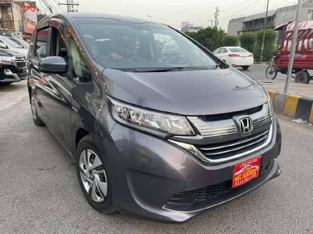 Honda Freed Hybrid B 17 For Sale In Lahore Pakwheels