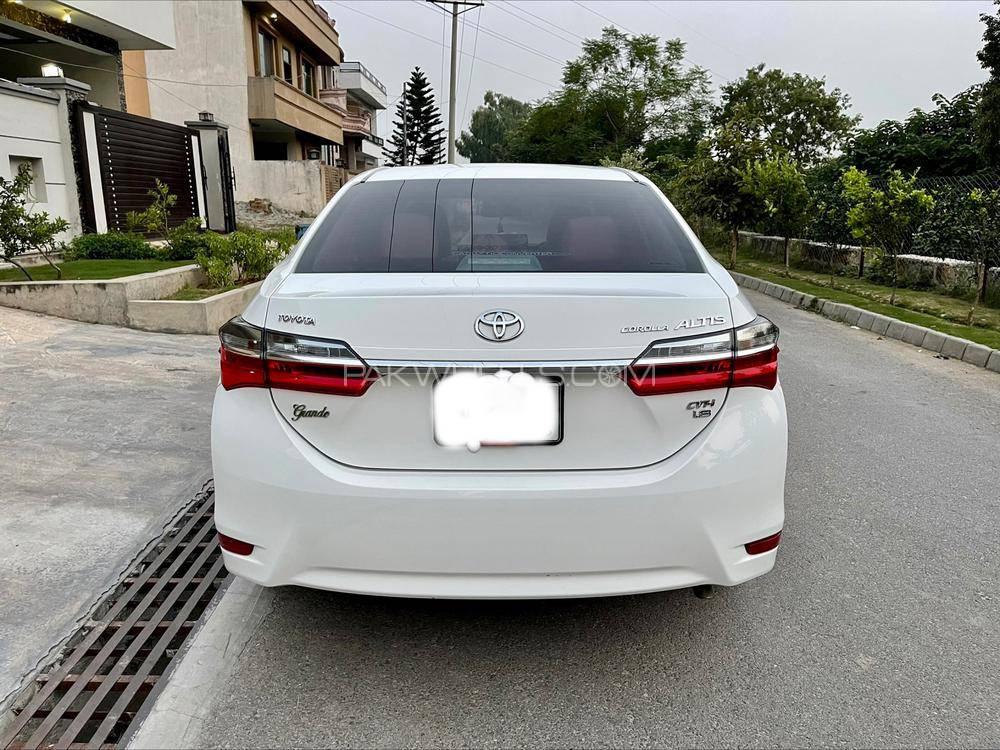 Toyota Corolla 2019 for Sale in Lahore Toyota Corolla 2019 for Sale in Lahore Image-13