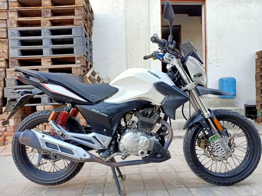 Derbi ETX 150 2016 for Sale Derbi ETX 150 2016 for Sale Image-2