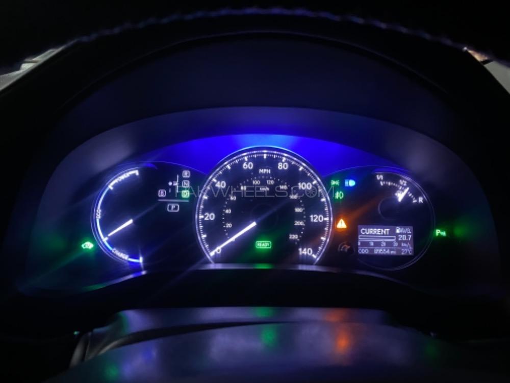 Lexus CT200h 2011 for Sale in Rahim Yar Khan Lexus CT200h 2011 for Sale in Rahim Yar Khan Image-15