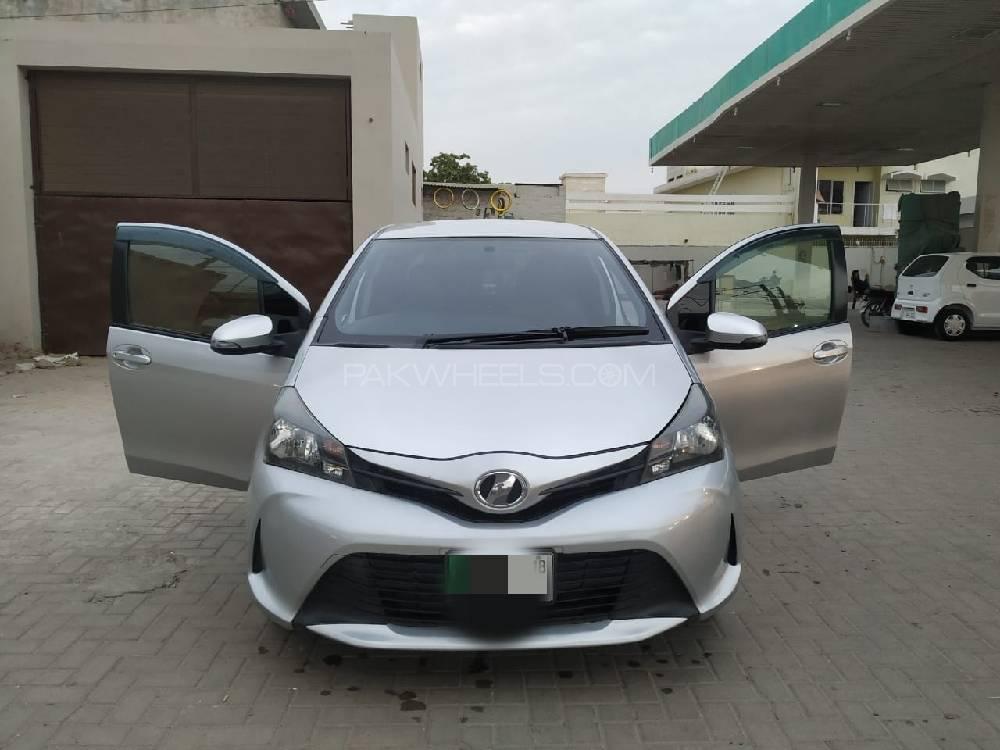 Toyota Vitz 2014 for Sale in Multan Image-1