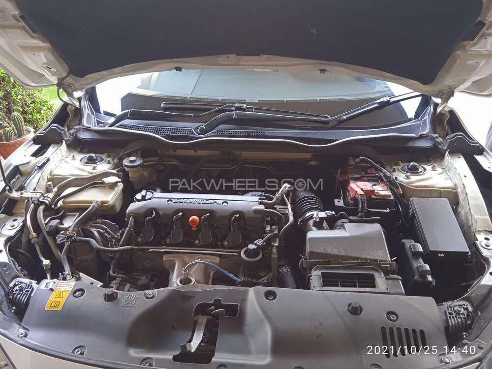 Honda Civic 2017 for Sale in Lahore Honda Civic 2017 for Sale in Lahore Image-6