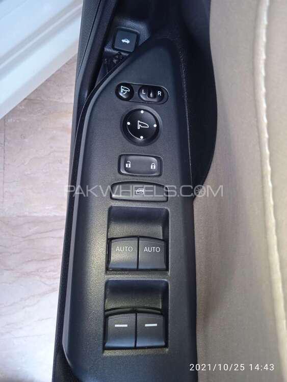 Honda Civic 2017 for Sale in Lahore Honda Civic 2017 for Sale in Lahore Image-13