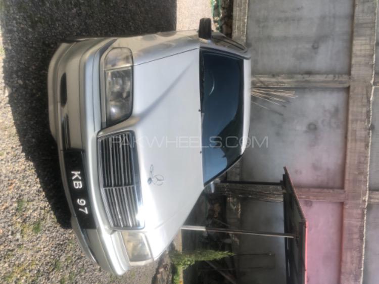 Mercedes Benz C Class 2000 for Sale in Abbottabad Image-1