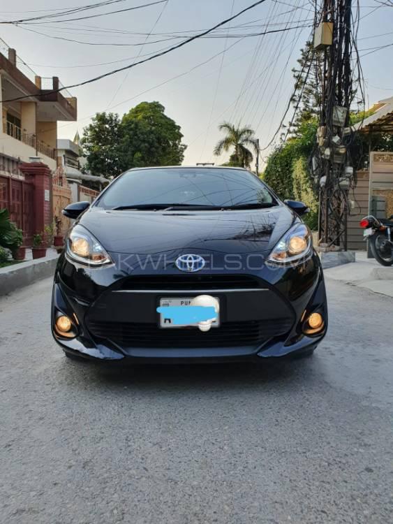 Toyota Aqua 2017 for Sale in Lahore Image-1