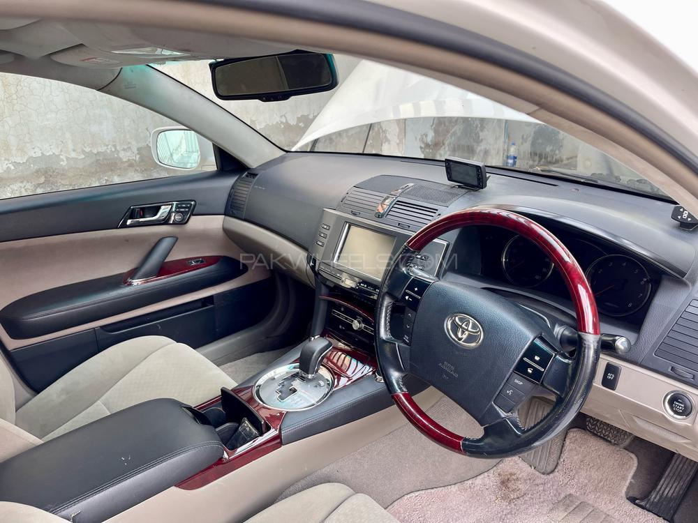 Toyota Mark X 2005 for Sale in Lahore Toyota Mark X 2005 for Sale in Lahore Image-4