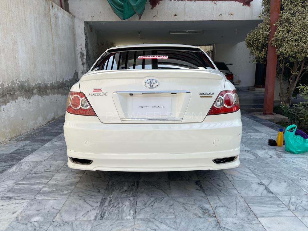 Toyota Mark X 2005 for Sale in Lahore Toyota Mark X 2005 for Sale in Lahore Image-5