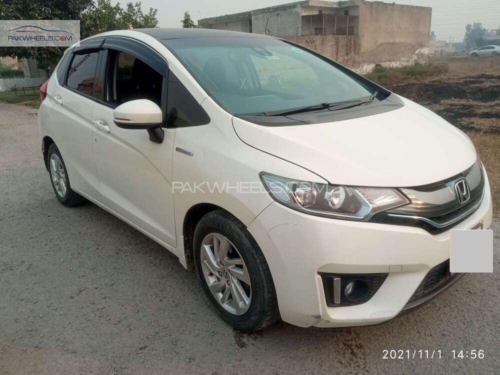 Honda Fit 2013 for Sale in Lahore Honda Fit 2013 for Sale in Lahore Image-2