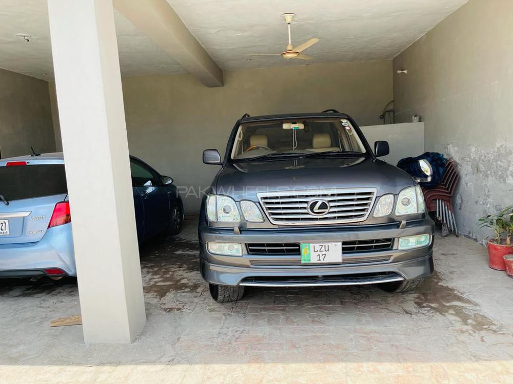 Lexus LX Series 2003 for Sale in Faisalabad Image-1