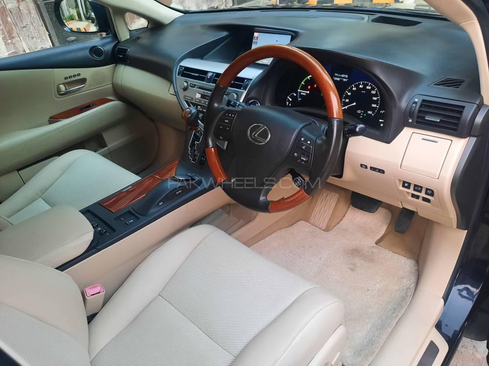 Lexus RX Series 2010 for Sale in Karachi Lexus RX Series 2010 for Sale in Karachi Image-15