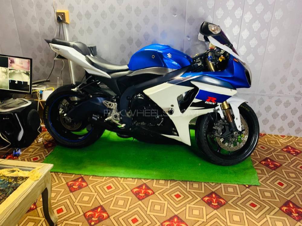سوزوکی GSX-R1000 2011 for Sale سوزوکی GSX-R1000 2011 for Sale Image-3