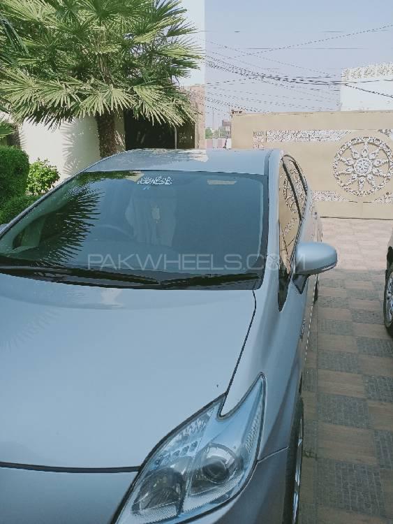 Toyota Prius 2011 for Sale in Fort Abbass Image-1