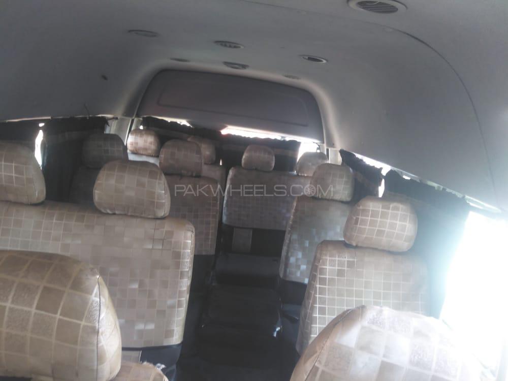 Toyota Hiace 2008 for Sale in Rawalpindi Toyota Hiace 2008 for Sale in Rawalpindi Image-7